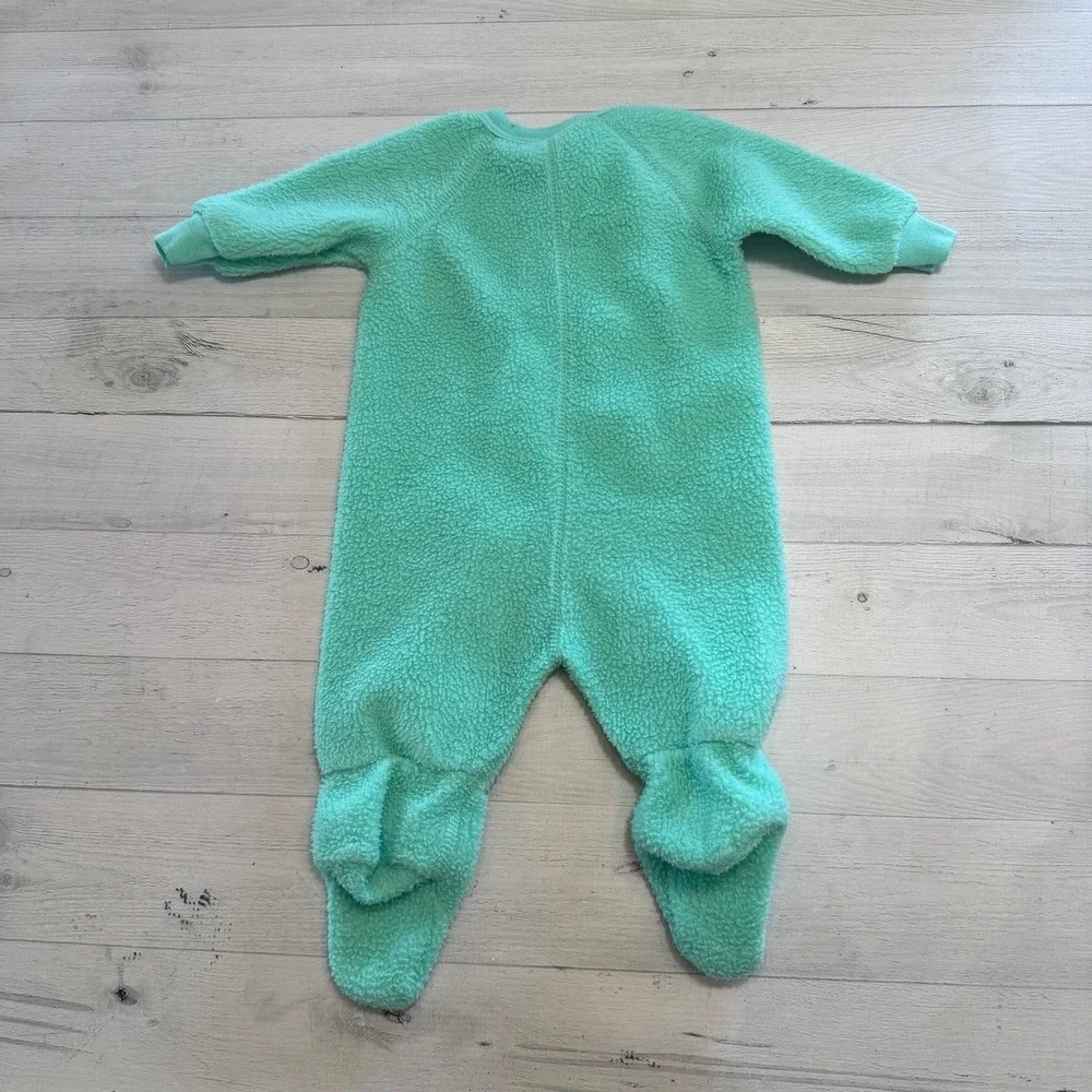 Vintage‎ Winnie the Pooh fleece baby footed sleeper 9 months